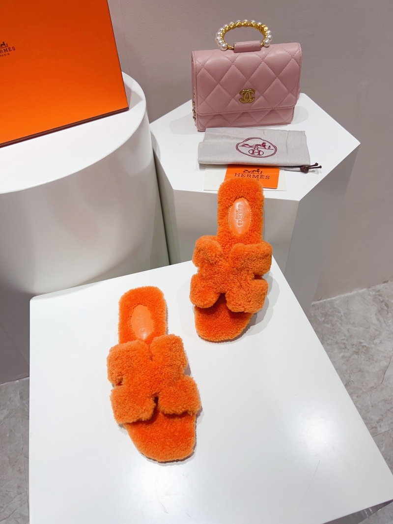 Hermes Slippers